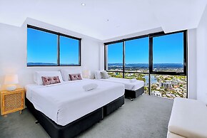 Circle On Cavill Surfers Paradise Apartments-Holiday Paradise