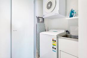 Circle On Cavill Surfers Paradise Apartments-Holiday Paradise