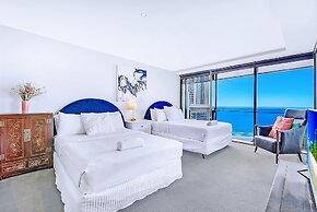 Circle On Cavill Surfers Paradise Apartments-Holiday Paradise