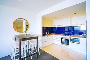 Circle On Cavill Surfers Paradise Apartments-Holiday Paradise