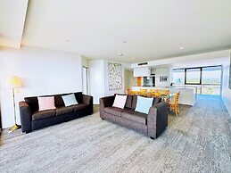Circle On Cavill Surfers Paradise Apartments-Holiday Paradise