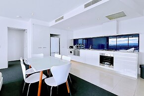 Circle On Cavill Surfers Paradise Apartments-Holiday Paradise