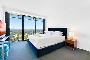 Circle On Cavill Surfers Paradise Apartments-Holiday Paradise