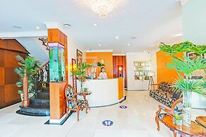 Townhouse Oak VIP Suites