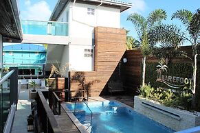 Barefoot Caye Caulker Hotel