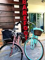 Barefoot Caye Caulker Hotel