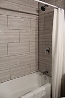 Barefoot Caye Caulker Hotel