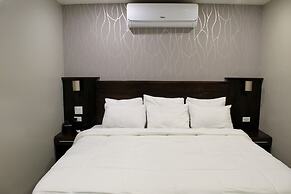 Barefoot Caye Caulker Hotel