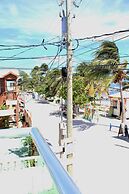 Barefoot Caye Caulker Hotel