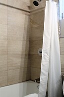 Barefoot Caye Caulker Hotel