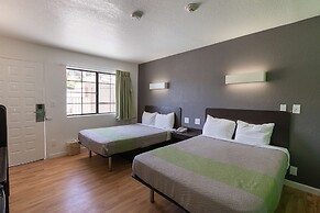 Studio 6 Barstow, CA