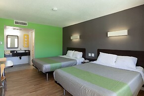 Studio 6 Barstow, CA