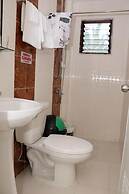 D's Ocean View Beach Resort