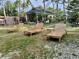 D's Ocean View Beach Resort