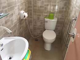 D's Ocean View Beach Resort