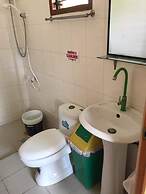 D's Ocean View Beach Resort