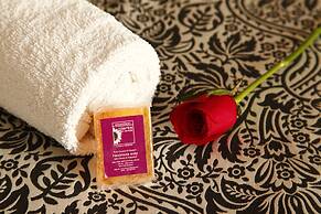 Anandam Clarks Inn Suites Vrindavan