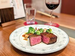 Kanazawa Station Hotel