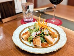 Kanazawa Station Hotel