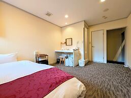 Kanazawa Station Hotel