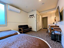 Kanazawa Station Hotel