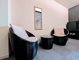 Kanazawa Station Hotel