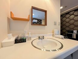 Kanazawa Station Hotel