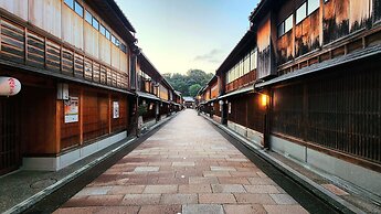 Kanazawa Station Hotel