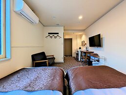 Kanazawa Station Hotel