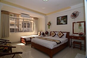 RedDoorz Plus @ Pham Ngu Lao 2