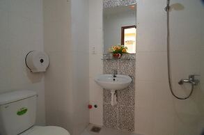 RedDoorz Plus @ Pham Ngu Lao 2