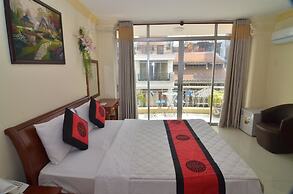 RedDoorz Plus @ Pham Ngu Lao 2