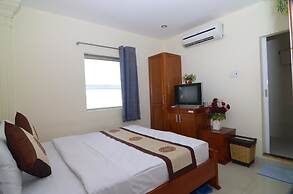 RedDoorz Plus @ Pham Ngu Lao 2