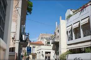 Nephiria, Under the Acropolis, In the heart of Plaka