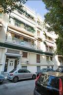 Nephiria, Live like a local next to Acropolis