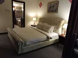 Good Service Suite at Times Square