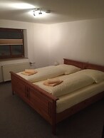 Knüllhotel Tann-Eck