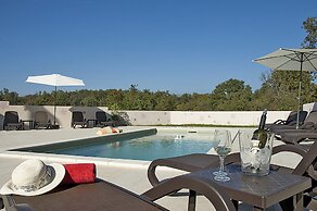 Villa Paolija