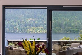 Taymouth Marina-1 Loch View