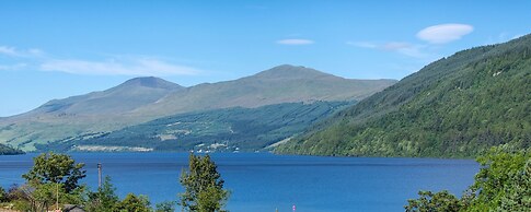 Taymouth Marina-5 Loch View