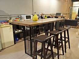 B Puli Backpacker Hostel