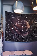 Met A Space Pod @ Arab Street