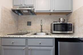 Marquis de Lafayette Hotel