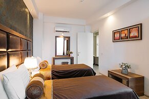 Green Queen Hotel