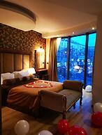 Green Queen Hotel