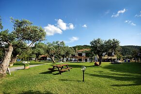 Anna Karra Studios & Apartments