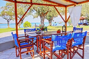 Anna Karra Studios & Apartments