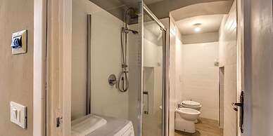 Colosseo 2 Bedroom Walking Distance