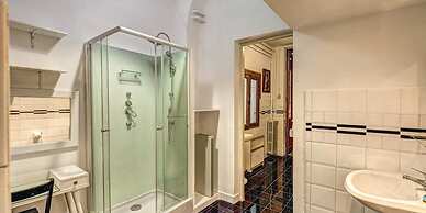 Campo de Fiori 3 bedroom apartment