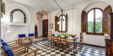 Campo de Fiori 3 bedroom apartment